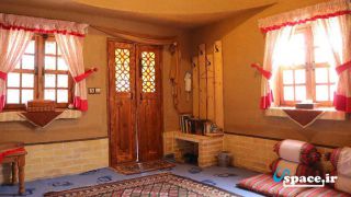 نمای داخلی اتاق اقامتگاه بوم گردی عمو مش رضا - ورامین - روستای کویرآباد